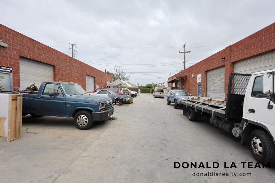 More Photos Of 12903 S Budlong Ave, Gardena Warehouse For Sale