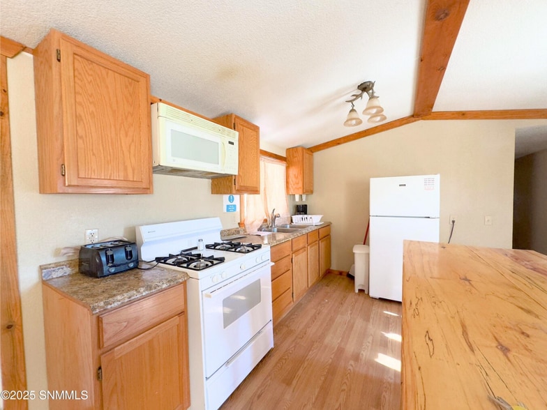 More Photos Of 2773 US Highway 82, Mayhill Hospitality For Sale