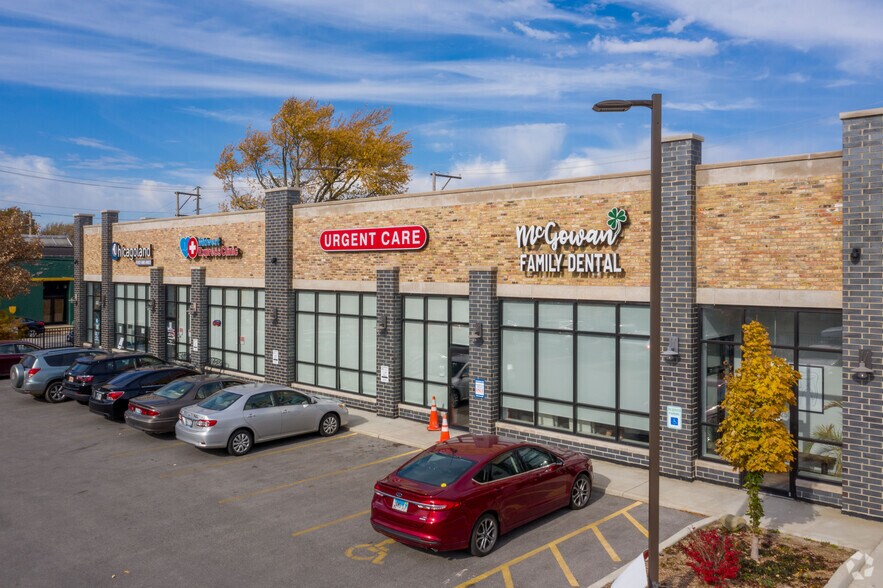 More Photos Of 3238-3258 W 111th St, Chicago Storefront Retail Office For Lease