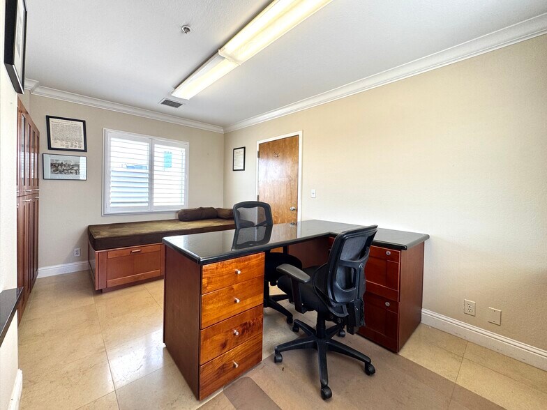 More Photos Of 212 9th St, Oakland Medical For Lease