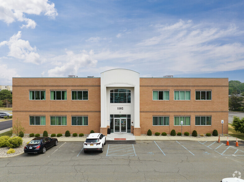 Primary Photo Of 1182 Troy Schenectady Rd, Latham Medical For Lease