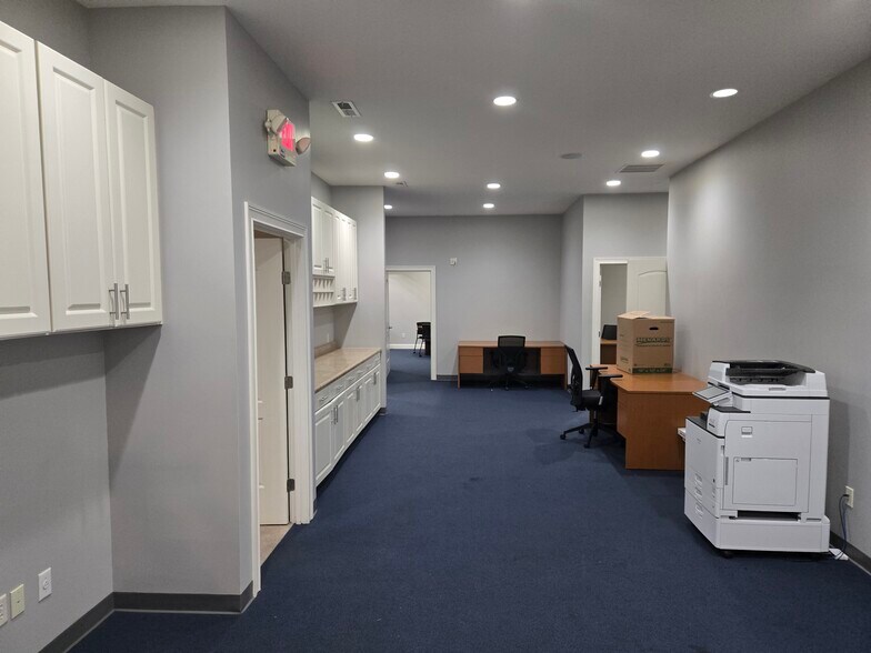 More Photos Of 4837 Rialto Rd, West Chester Loft Creative Space For Lease