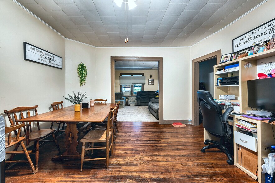 More Photos Of 6631 Park Pl, Hudson Multifamily For Sale