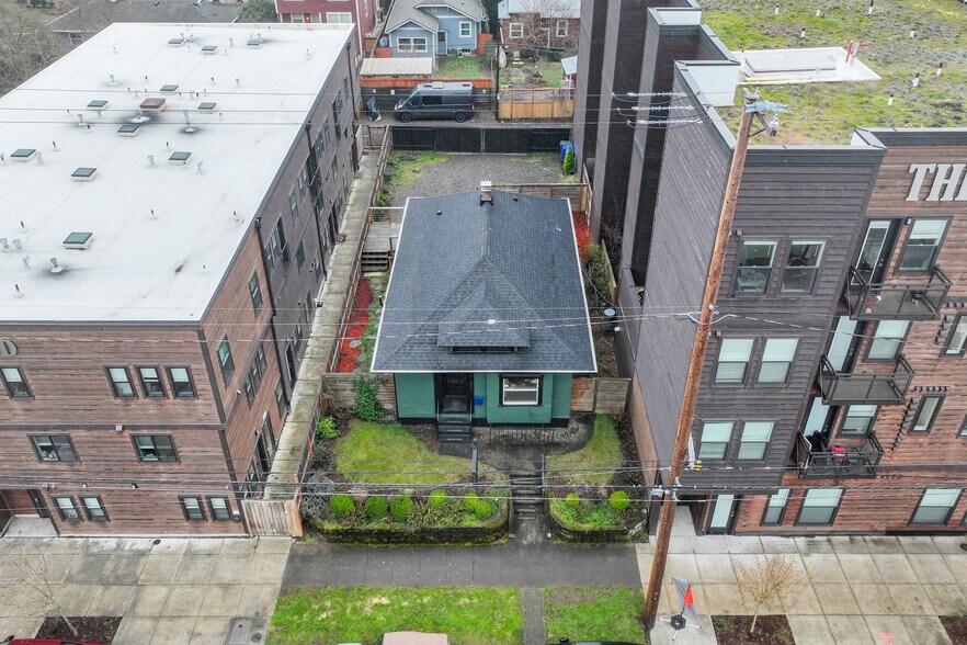 More Photos Of 5130 N Lombard St, Portland Freestanding For Sale