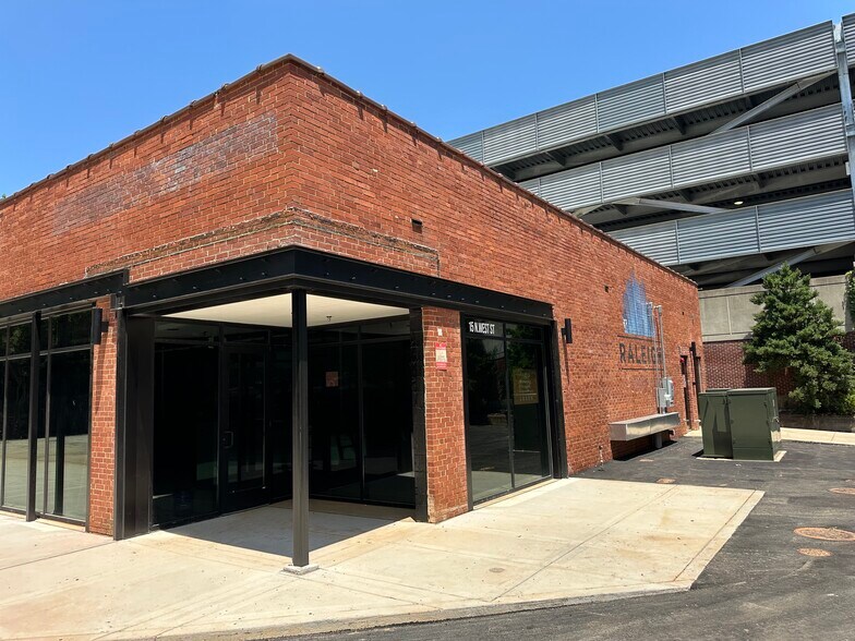 More Photos Of 15 N West St, Raleigh General Retail For Lease