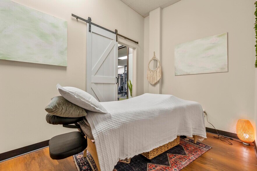 More Photos Of 21 Forest Street Unit# C1, New Canaan General Retail For Sale