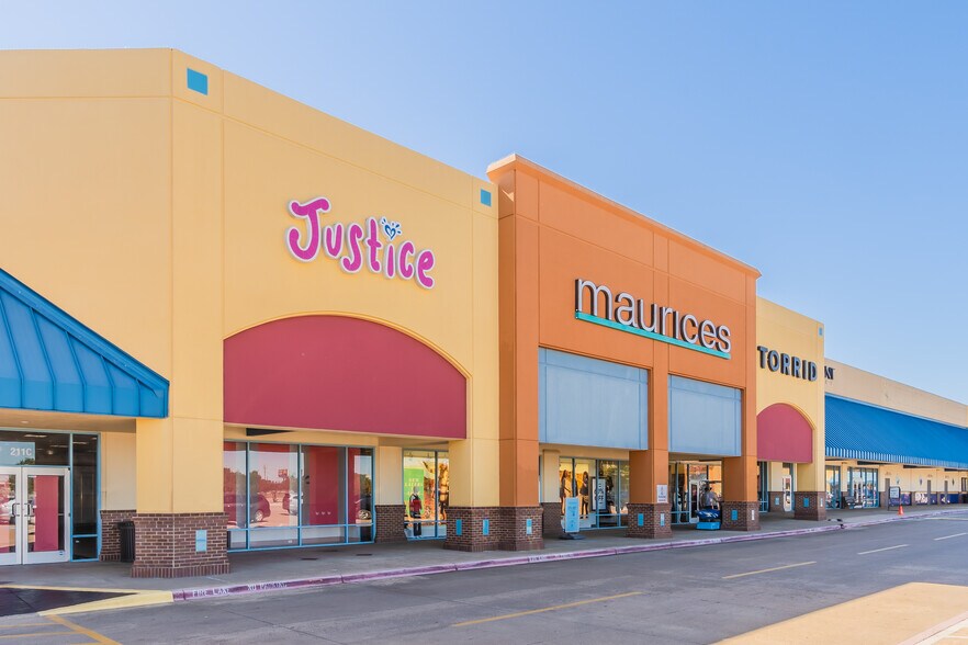 More Photos Of 301 Tanger Dr, Terrell Unknown For Lease