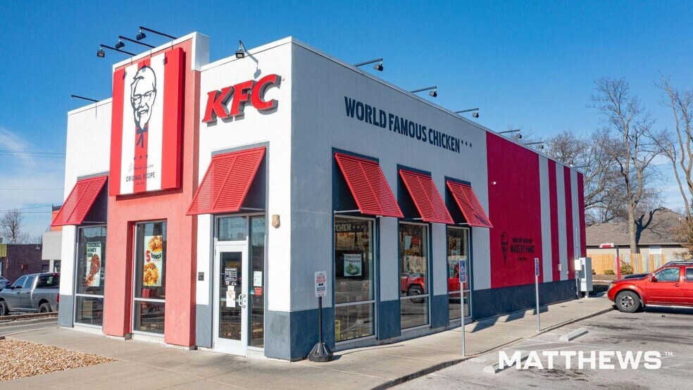 Primary Photo Of 7909 Crestwood Blvd, Birmingham Fast Food For Sale