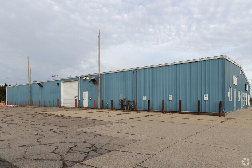 More Photos Of 1201-1207 Highway 25 S, Monticello Freestanding For Lease