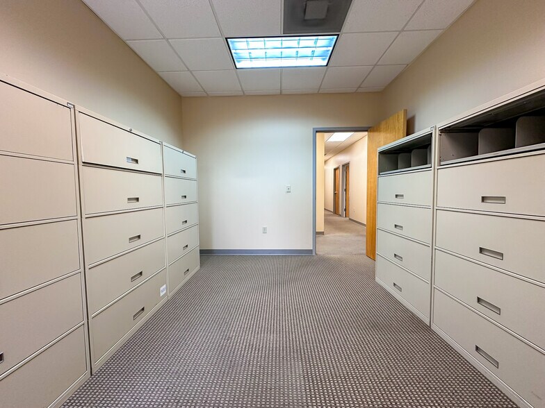 More Photos Of 2115 Harden Blvd, Lakeland Medical For Lease