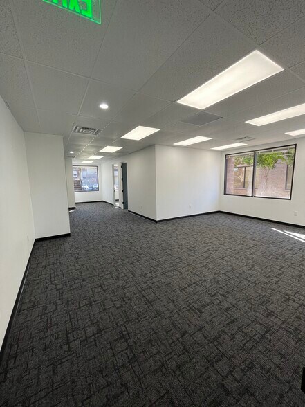More Photos Of 5446 Thornwood Dr, San Jose Medical For Lease