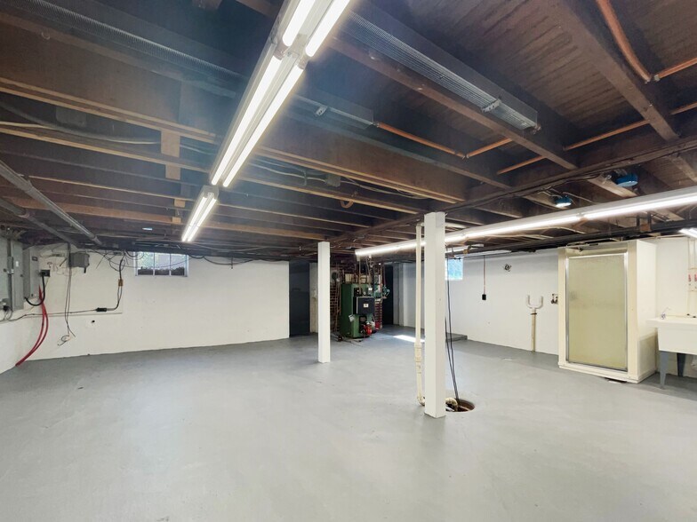 More Photos Of 794 Claremont Ave, Tamaqua General Retail For Sale