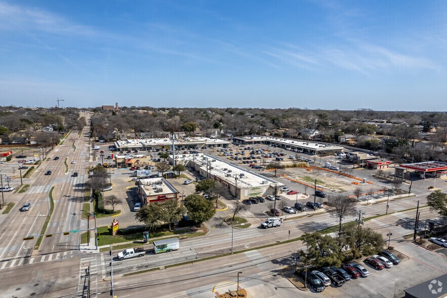 More Photos Of 9850 Walnut Hill Ln, Dallas Freestanding For Lease