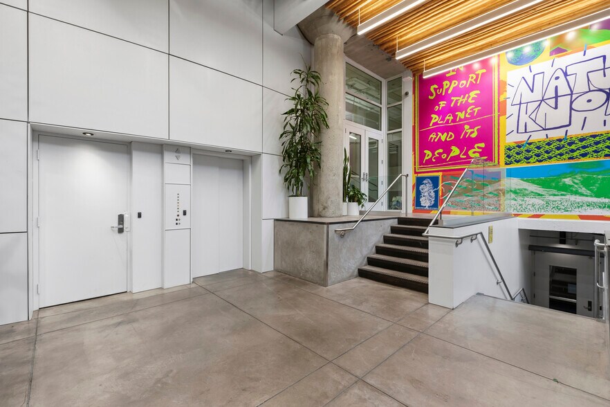 More Photos Of 30 Hotaling Pl, San Francisco Office For Lease
