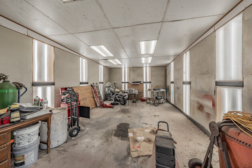 More Photos Of 4444 FM 933, Whitney Flex For Sale