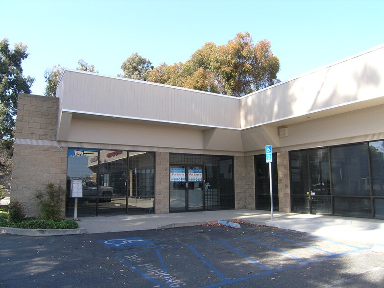 More Photos Of 3959 E Main St, Ventura Storefront For Lease