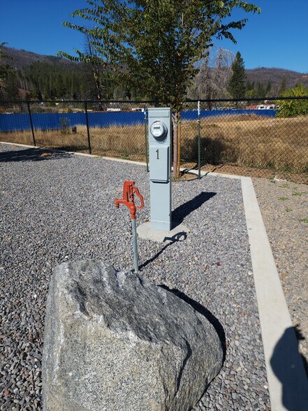 More Photos Of 206 Mill St, Greenville Specialty For Sale