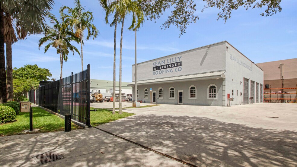 More Photos Of 14701 SW 137th St, Miami Light Distribution For Lease
