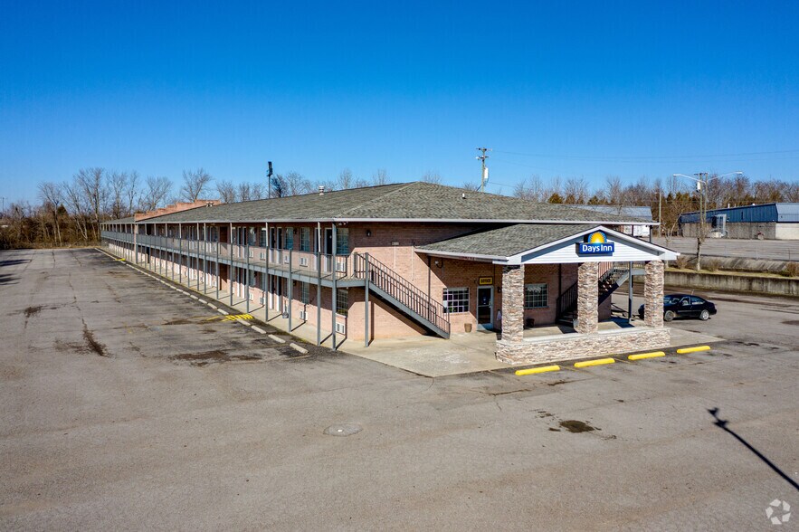 More Photos Of 201 Gifford Pl, Joelton Hotel For Sale