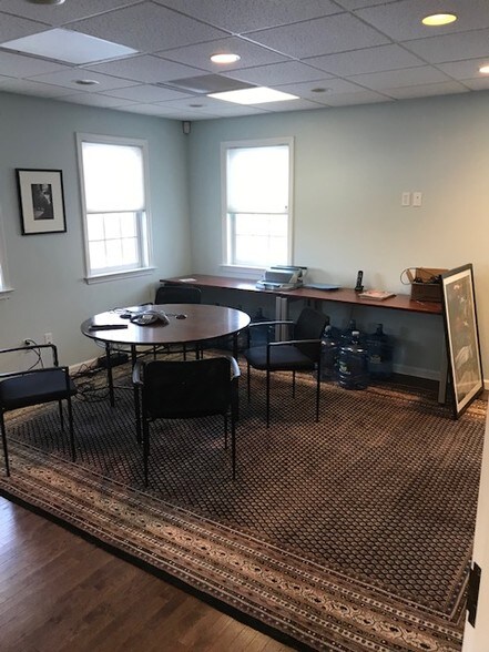 More Photos Of 90 N Broadway, Irvington Office For Lease