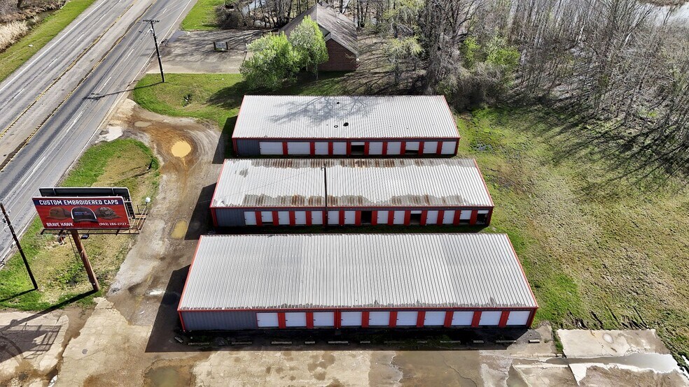 More Photos Of 944 State Highway 31 E, Chandler Self Storage For Sale