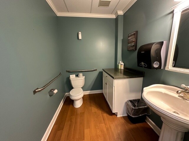 More Photos Of 2200 E Michigan Ave, Lansing Coworking Space