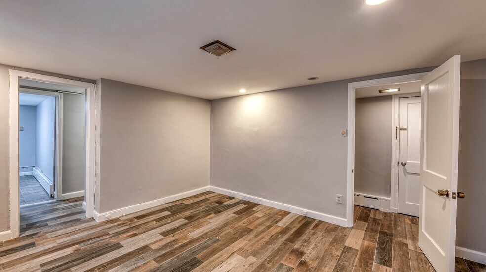 More Photos Of 20 S Marion Ave, Ventnor City Apartments For Sale