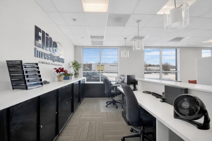 More Photos Of 2001 Central Park Ave, Yonkers Office For Sale