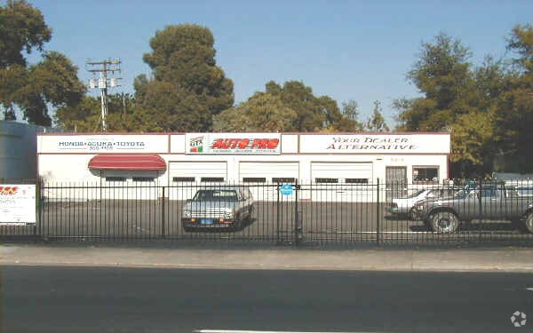 Primary Photo Of 5344 San Juan Ave, Fair Oaks Auto Repair For Sale