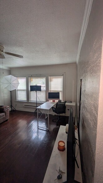 More Photos Of 1874 Marloes Ave, Cleveland Apartments For Sale