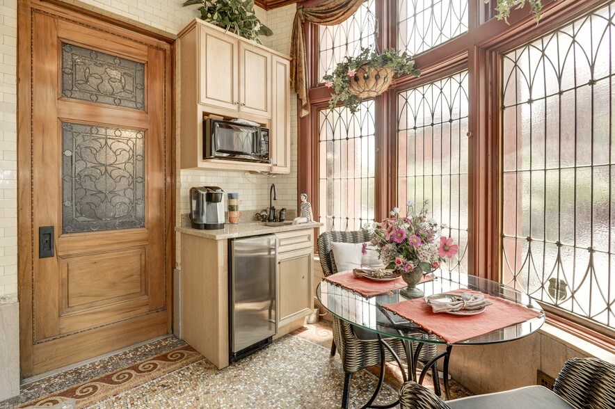 More Photos Of 106 E Chase St, Baltimore Office Residential For Sale