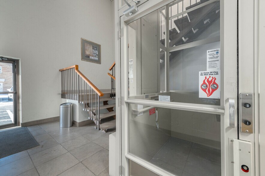 More Photos Of 30426-30436 Euclid Ave, Wickliffe Unknown For Lease