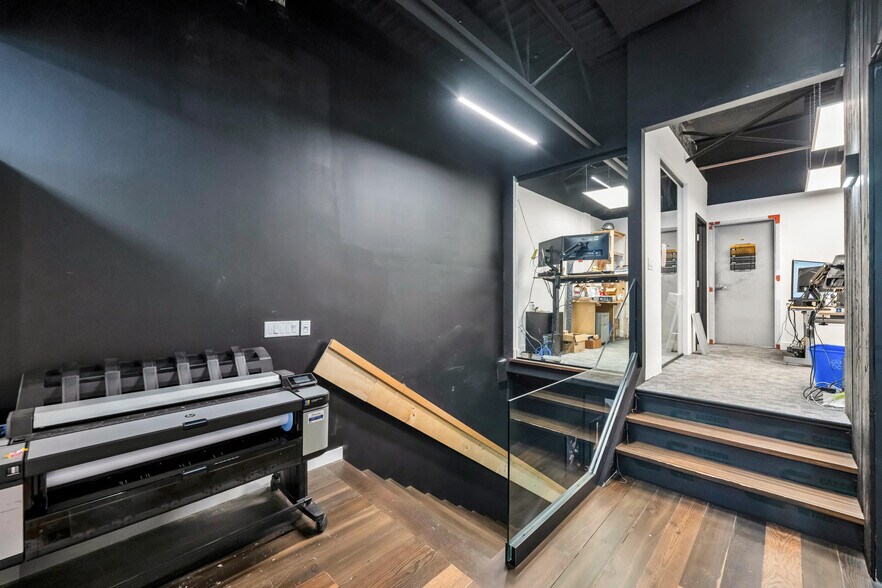 More Photos Of 19299 94 Ave, Surrey Warehouse For Sale