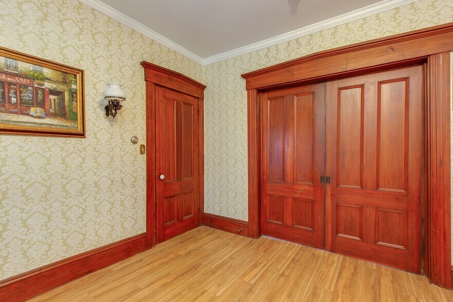 More Photos Of 275 Jenness Pond Rd, Northwood Hotel For Sale