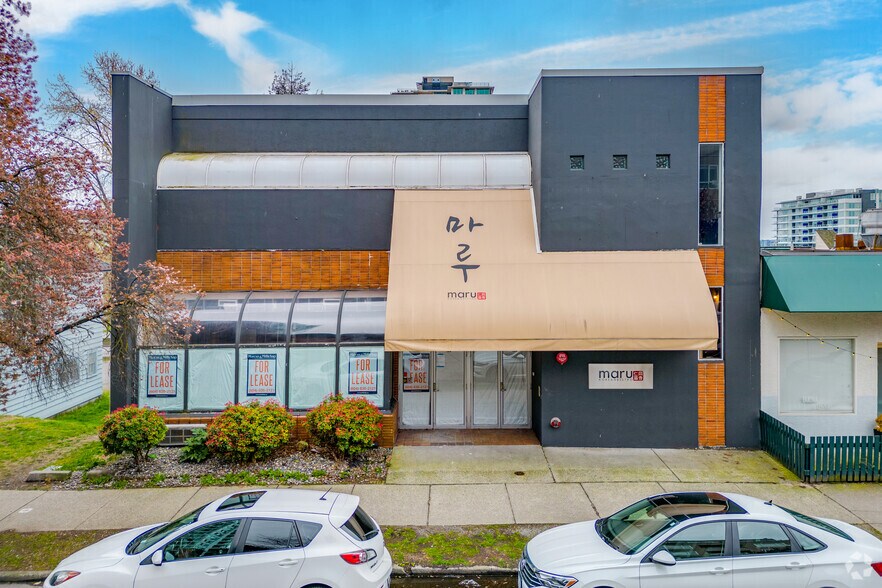 More Photos Of 123-125 E 2nd St, North Vancouver General Retail For Sale