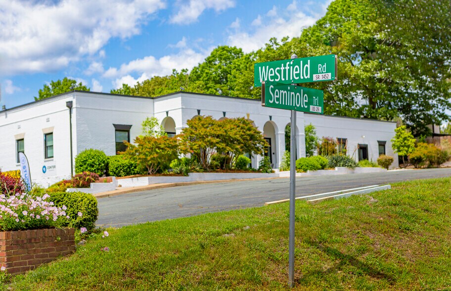 More Photos Of 490 Westfield Rd, Charlottesville Storefront Retail Office For Lease