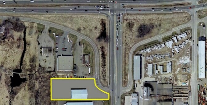 More Photos Of 2295 McKnight Rd N, North Saint Paul Warehouse For Lease