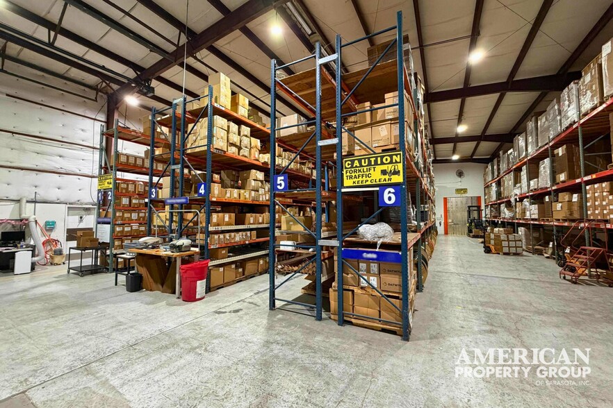 More Photos Of 1507 17th St E, Palmetto Distribution For Sale