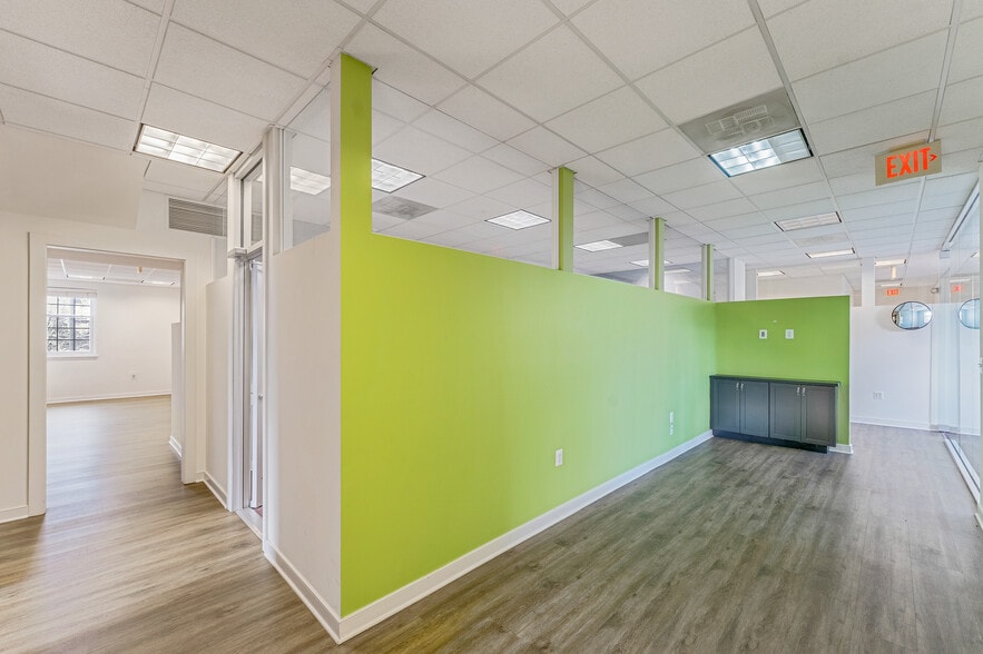 More Photos Of 728 S Washington St, Alexandria Office For Lease