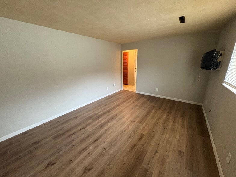 More Photos Of 2613 W Wardcliffe Dr, Peoria Apartments For Sale