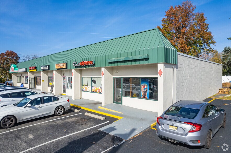 More Photos Of 1000-1012 Cooper St, Deptford Unknown For Lease