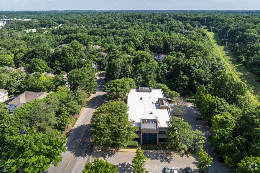 More Photos Of 5840 Banneker Rd, Columbia Office For Lease