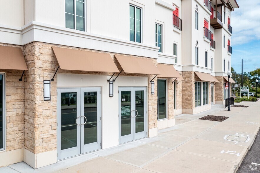 More Photos Of 1201 Lewis Dr, Winter Park Self Storage For Lease