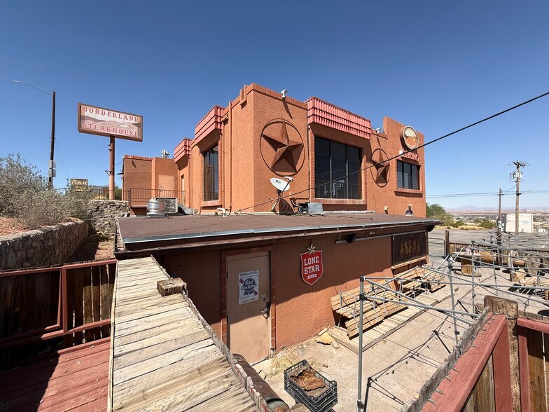 Primary Photo Of 7600 Alabama St, El Paso Restaurant For Sale