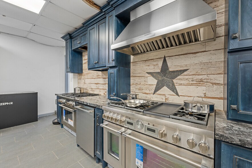 More Photos Of 4614 Randwick Dr, Houston Land For Sale