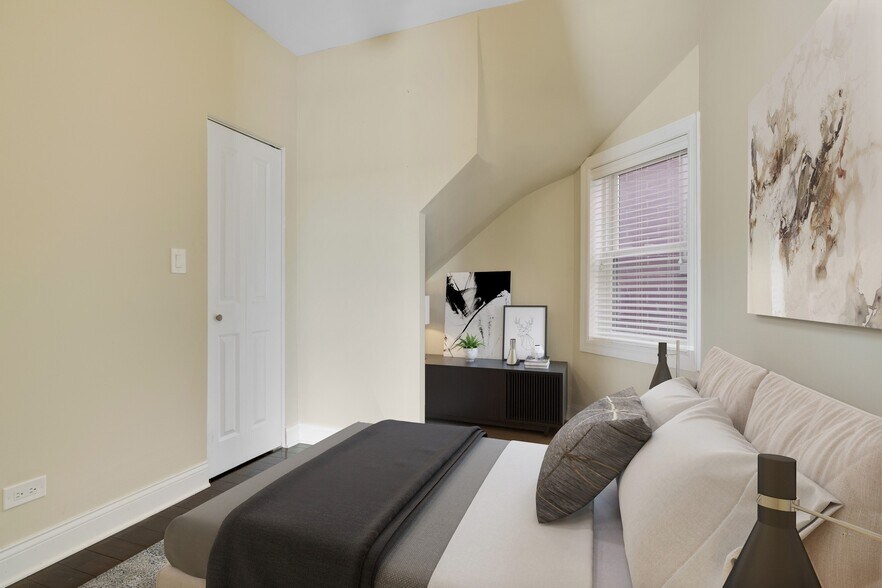 More Photos Of 2732 W Belmont Ave, Chicago Multifamily For Sale