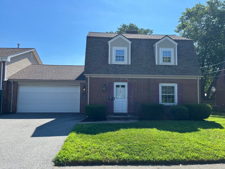 More Photos Of 188 Airport Rd, Warwick Office Residential For Sale