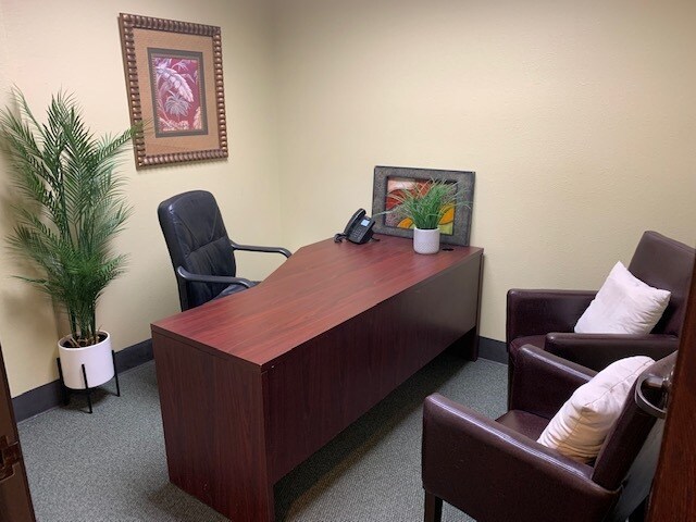 More Photos Of 1486 W 11th St, Tracy Coworking Space