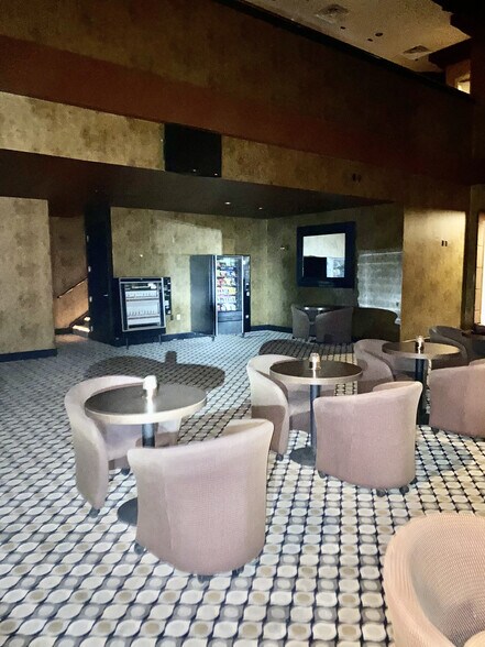 More Photos Of Ohio River Blvd, New Cumberland Bar For Sale