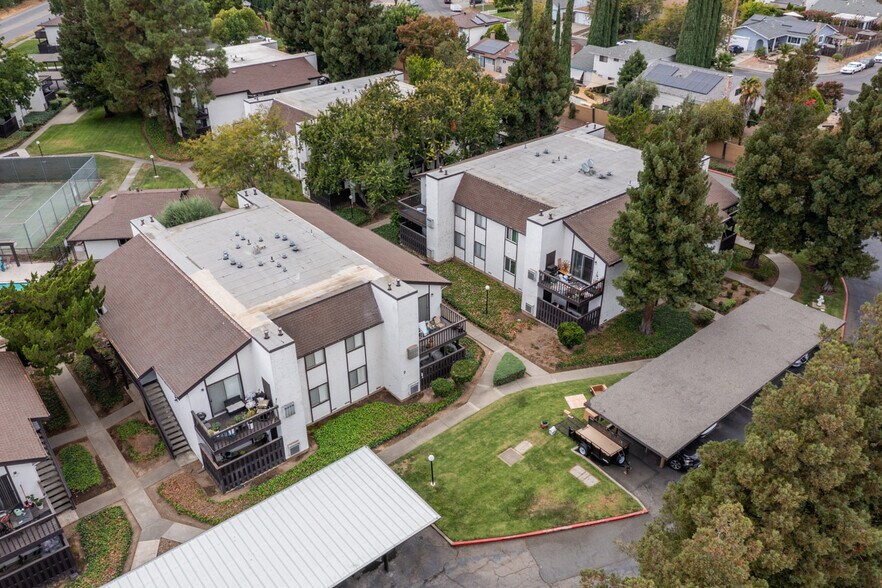 More Photos Of 1700 E Tabor Ave, Fairfield Apartments For Sale